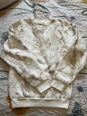 COMFRT Crewneck
